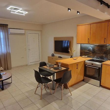 Primrose Apartments โตโล ภายนอก รูปภาพ